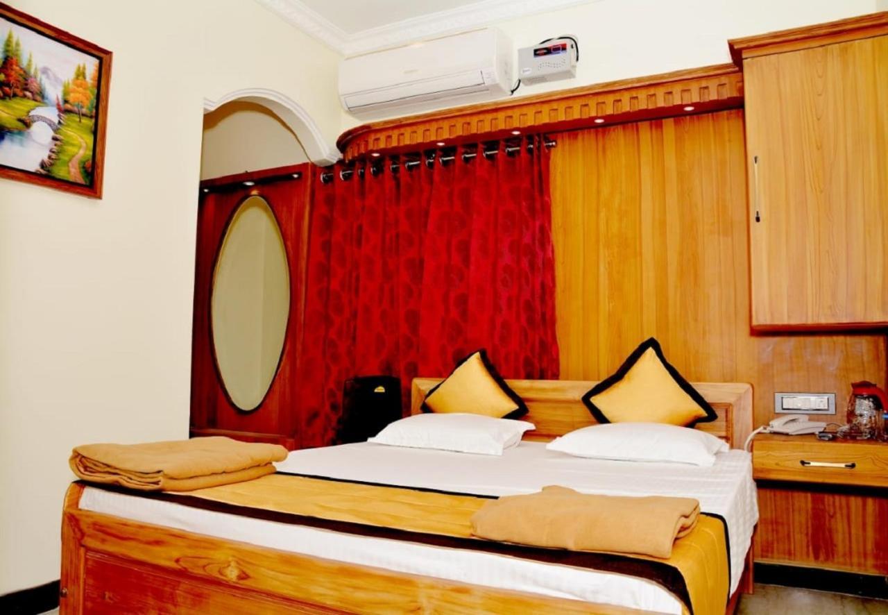 Anandha Grand Lodge Tiruchchendūr Екстериор снимка